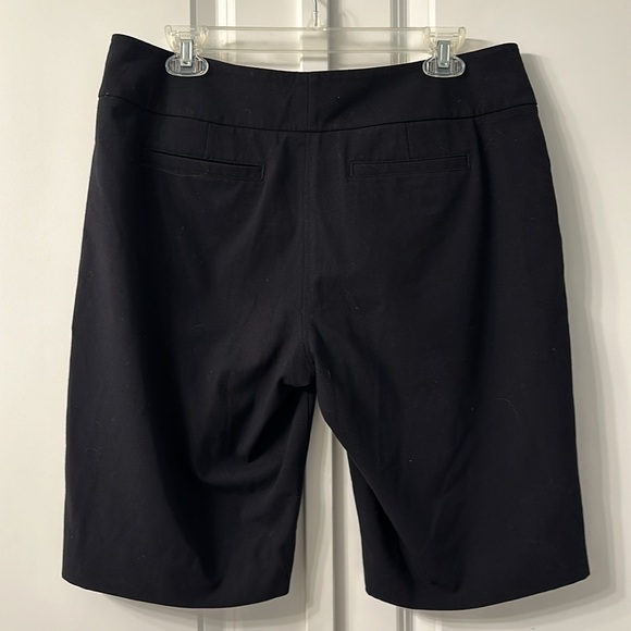 Cabi long shorts size 10 black - Picture 2 of 3